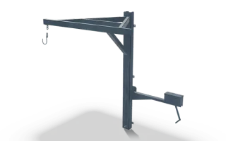 Hoist frame with hand winch, 2.6 m, in raw steel: an upright post with a braced triangular jib at the top carrying a chain hook, and a hand winch with a crank on a side arm.